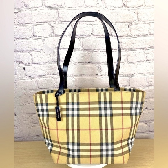 Burberry Haymarket Vintage Classic Tote - Picture 1 of 16